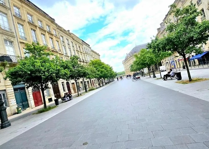 Grand Theatre Apartament